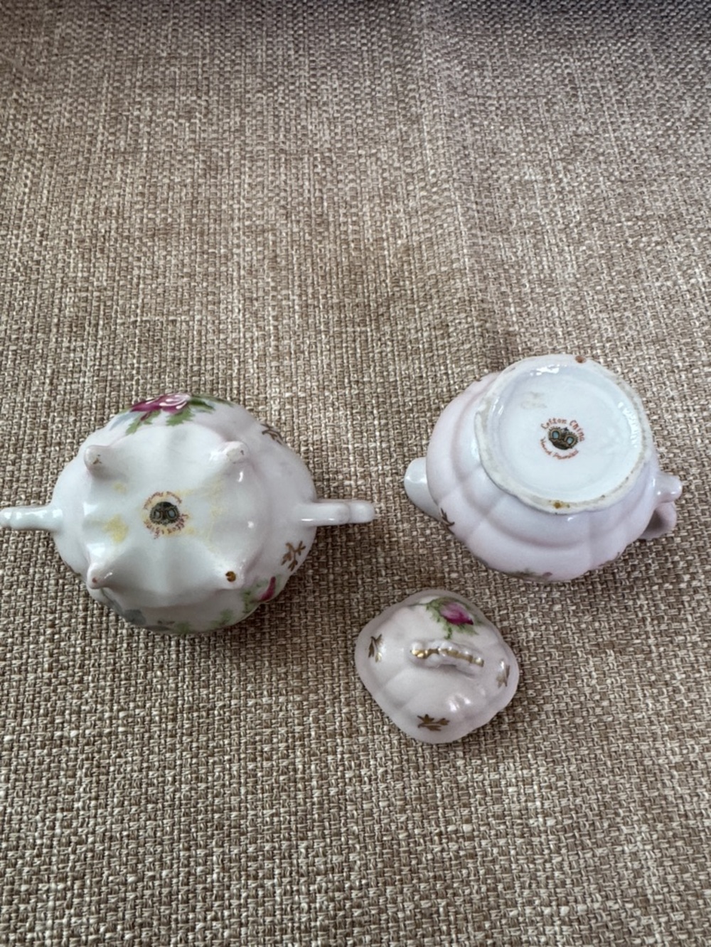 Vintage Floral Porcelain Creamer and Sugar Set with Gold Trim - Picture 2 of 3